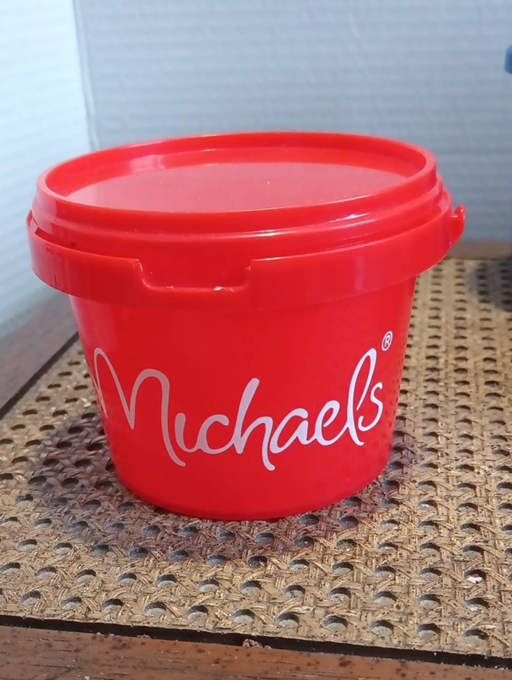 5 Little Bucket 🪣 - Picture 6 of 7